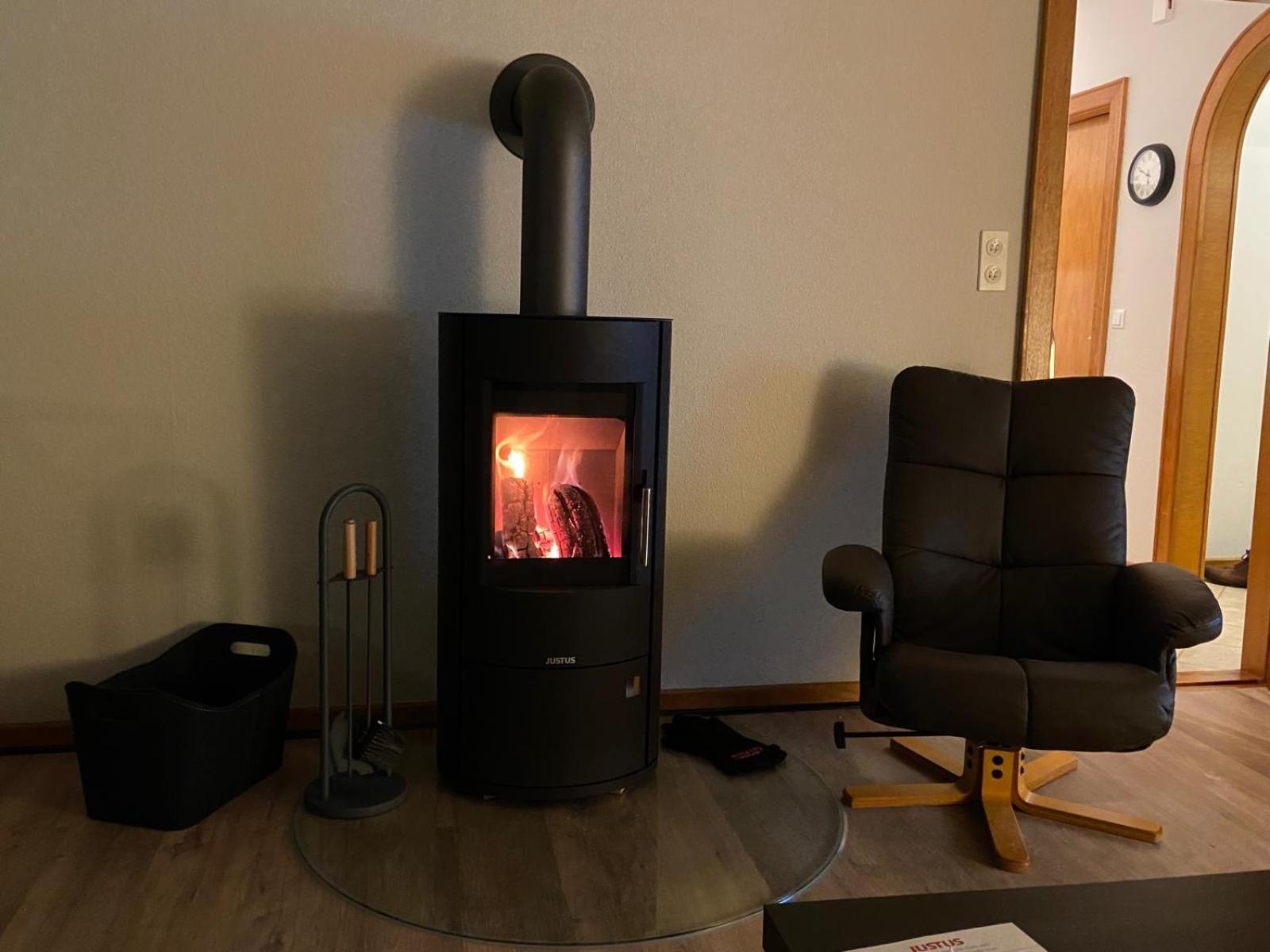 Feddersen Living Grosse Ferienwohnung - Garten - Terrasse - Smart Tv - Netflix Брунсбютел Екстериор снимка